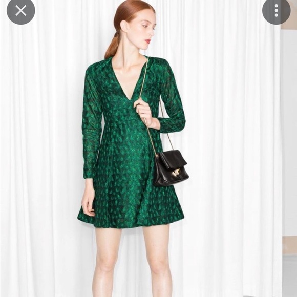 Peacock embroidered mini dress - Picture 2 of 4